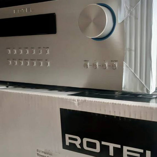 Amplificateur Hi-Fi stéréo haut de gamme - Occasion