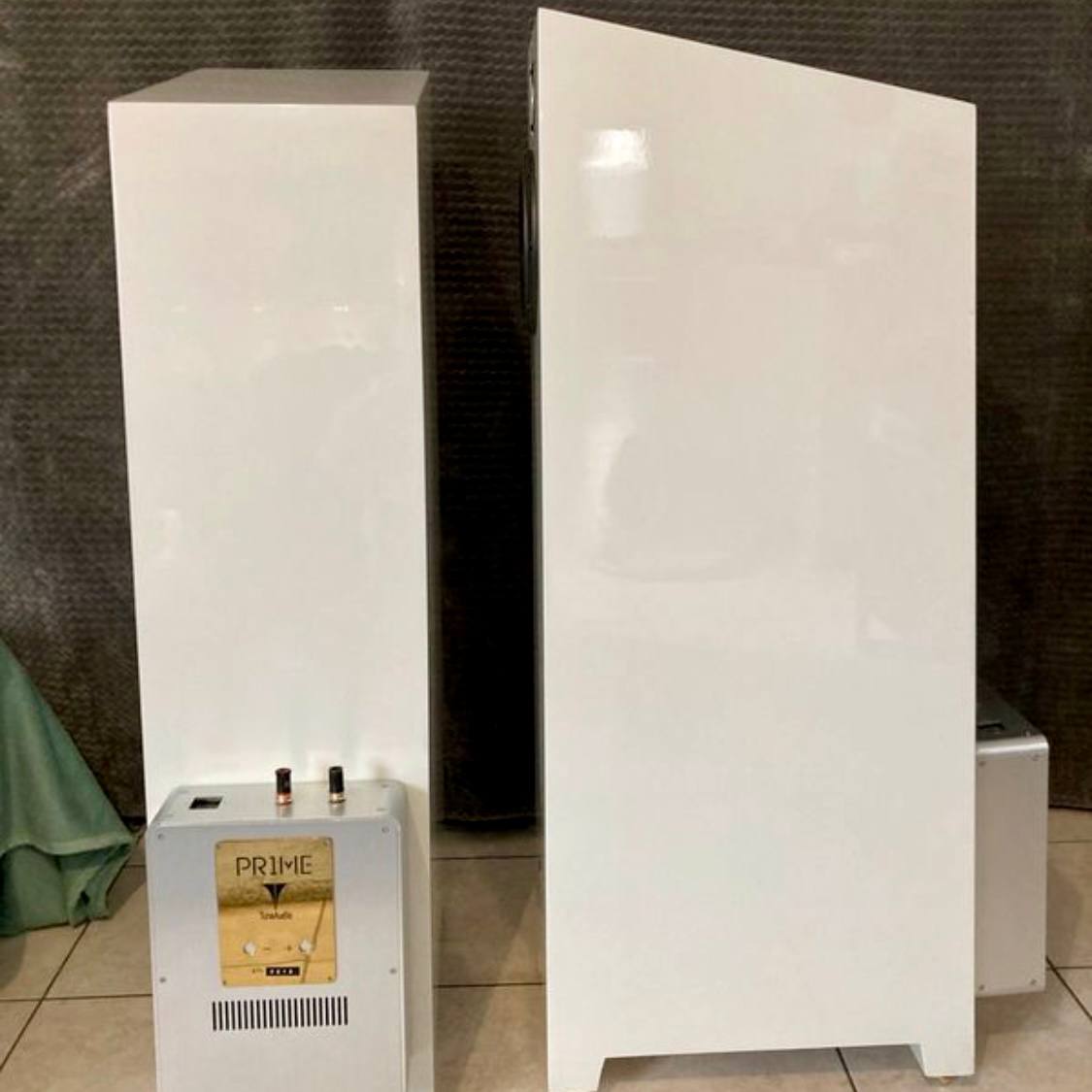 Enceintes Hi-Fi Colonne - Occasion