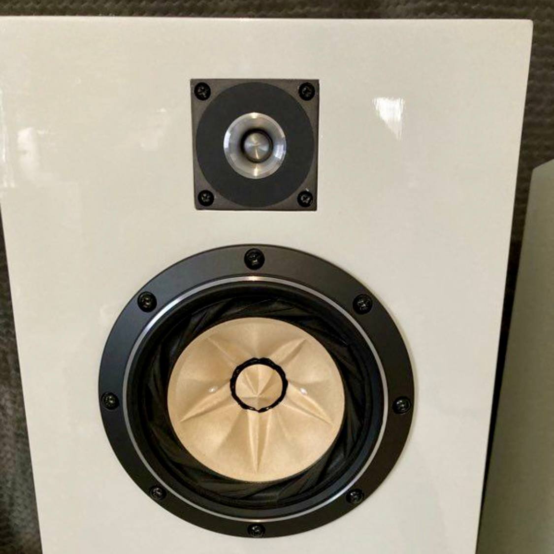 Enceintes Hi-Fi Colonne - Occasion